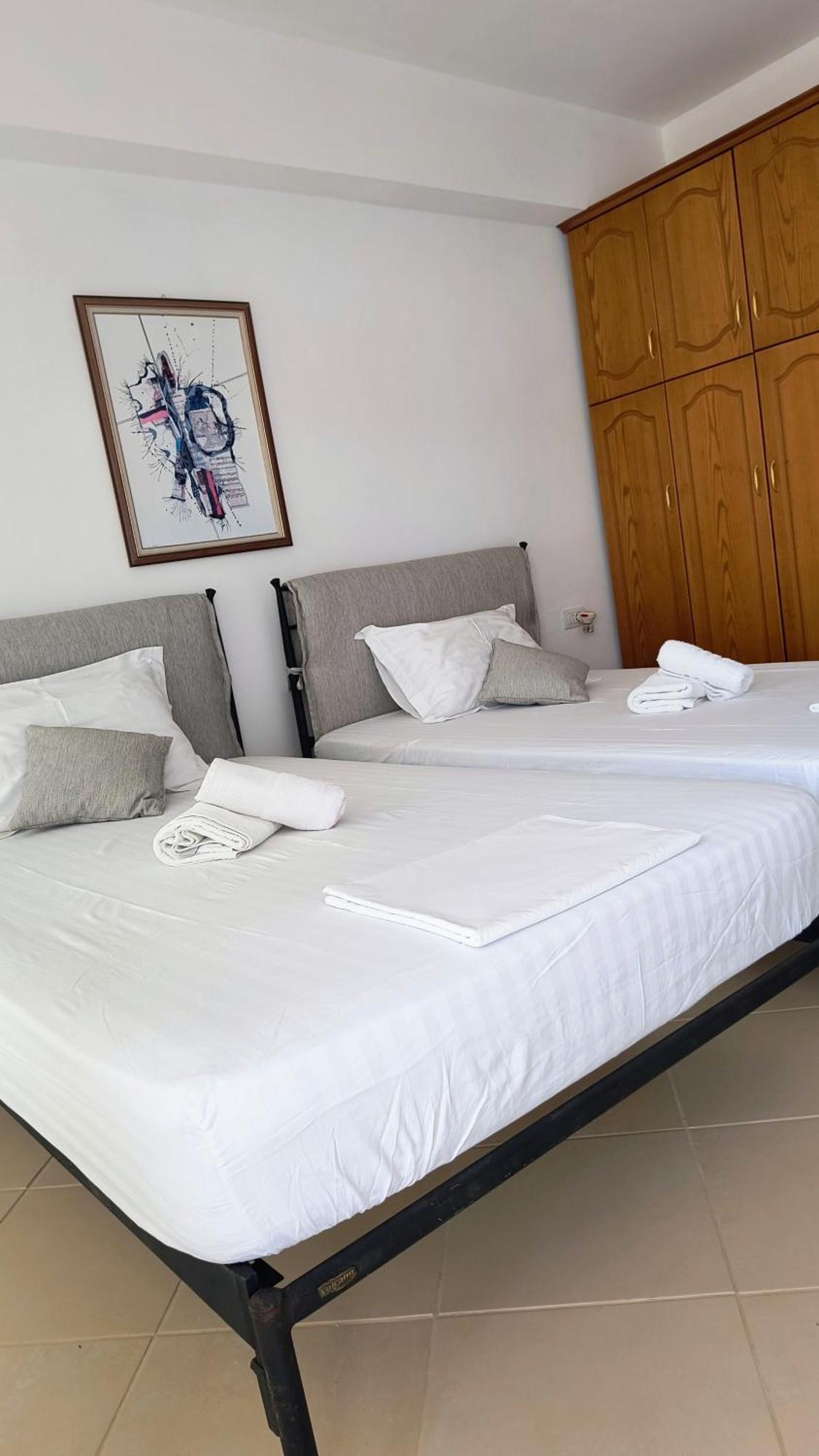 Polyxeni Apartments & Rooms Qeparo Ngoại thất bức ảnh