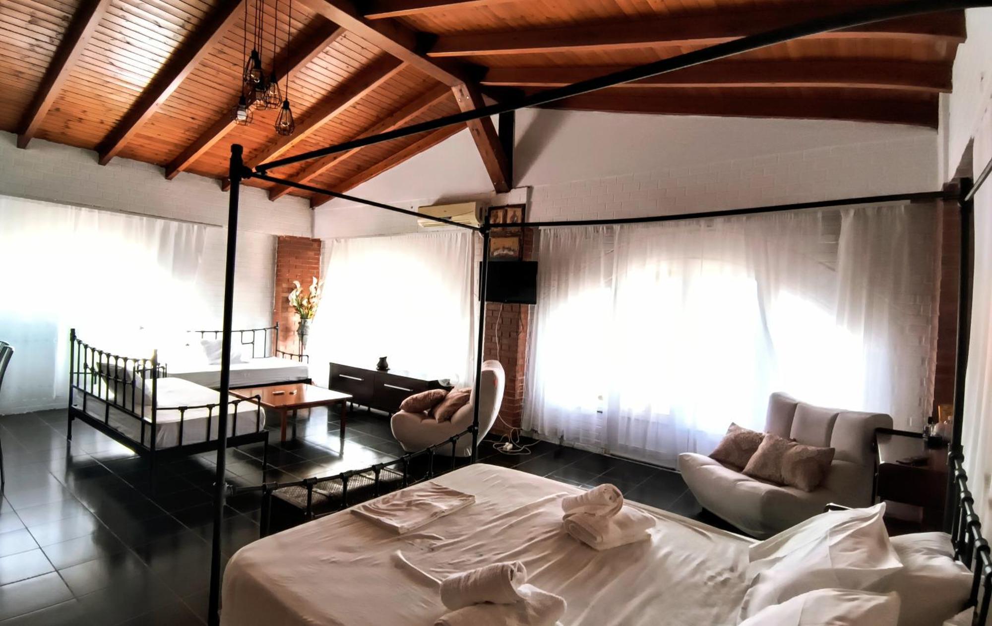 Polyxeni Apartments & Rooms Qeparo Ngoại thất bức ảnh