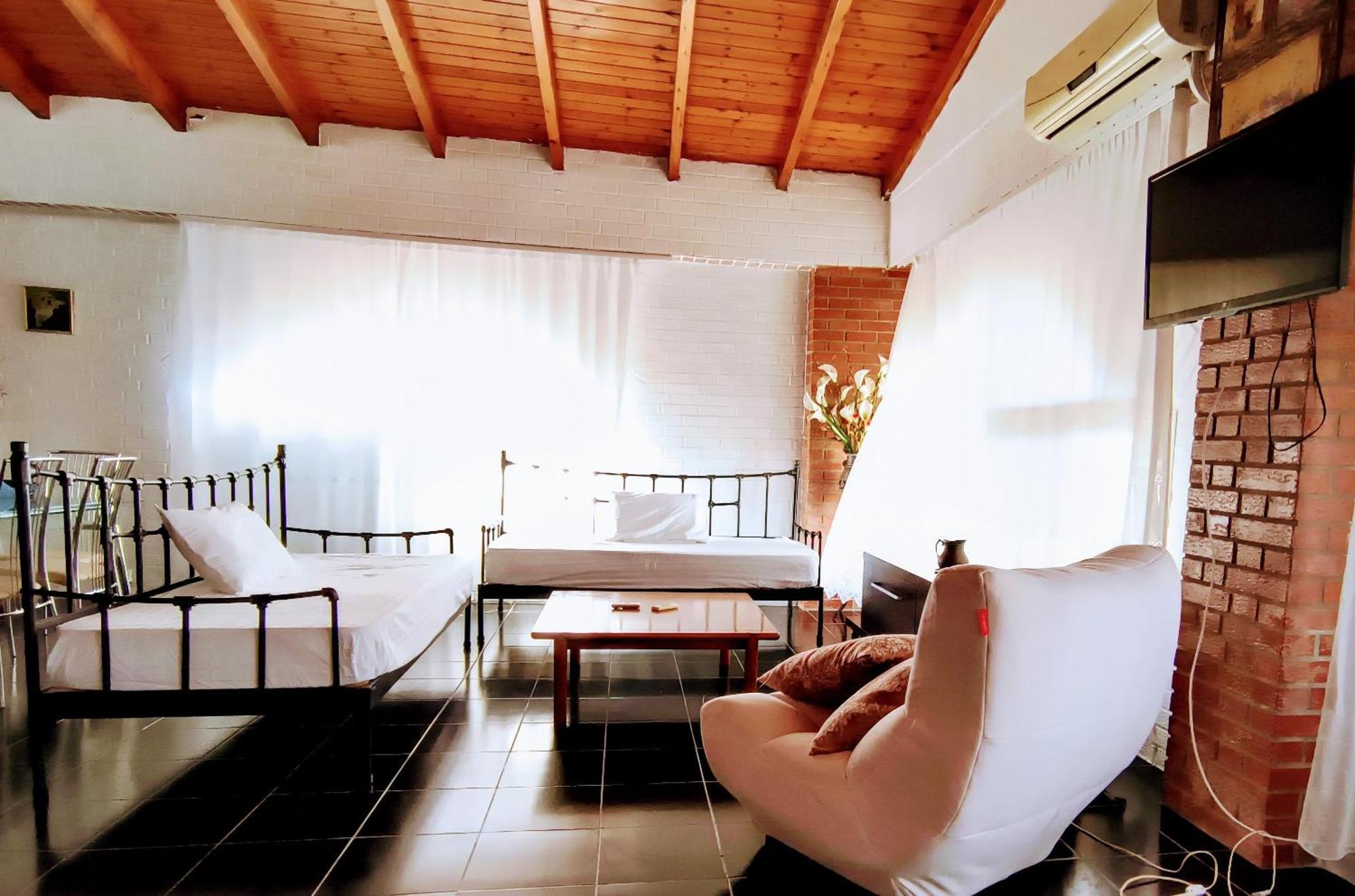 Polyxeni Apartments & Rooms Qeparo Ngoại thất bức ảnh