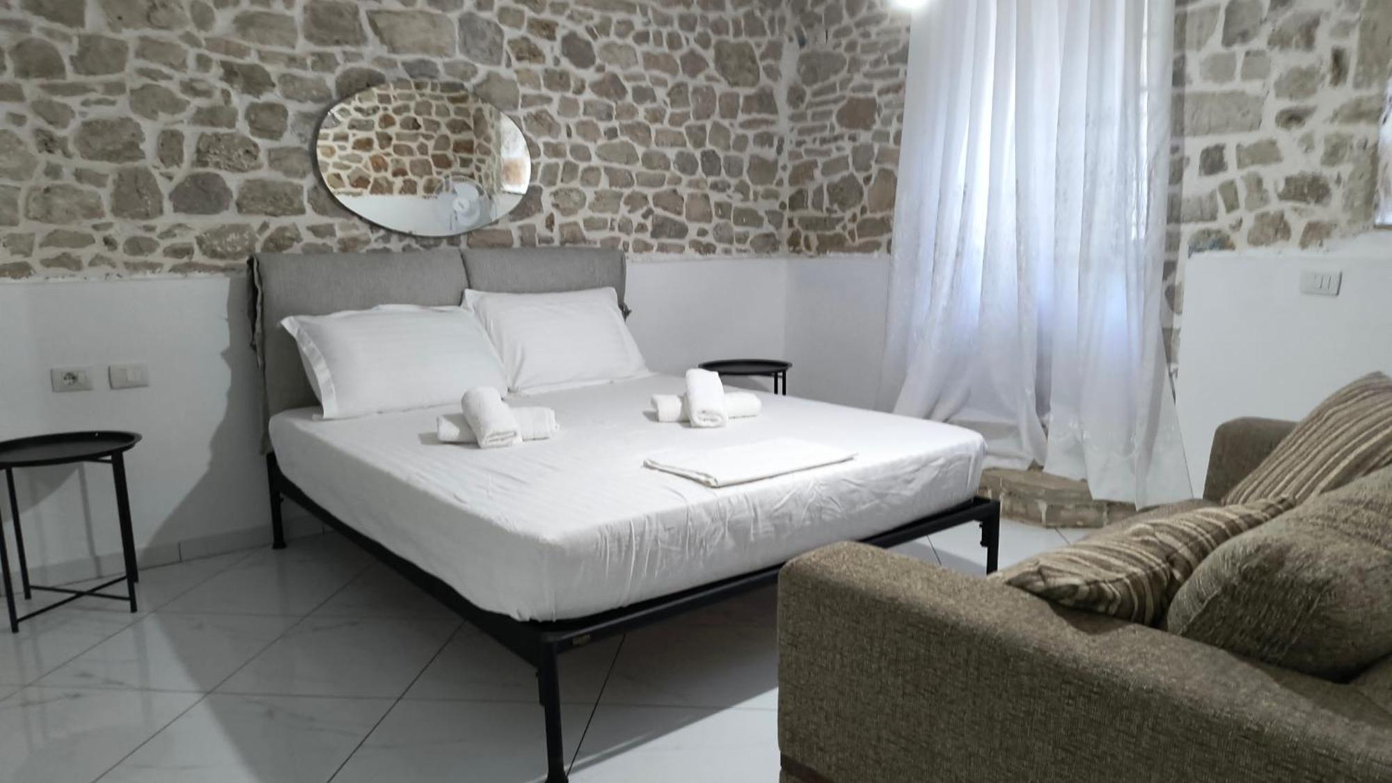 Polyxeni Apartments & Rooms Qeparo Ngoại thất bức ảnh